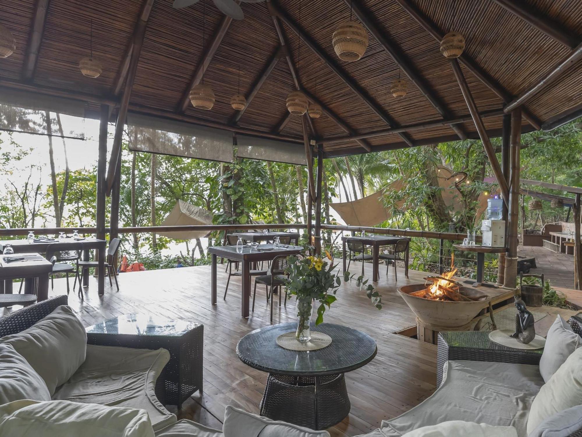 Los Vivos Beachfront Experience Pochote Eksteriør billede